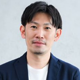 小島 健嗣 氏